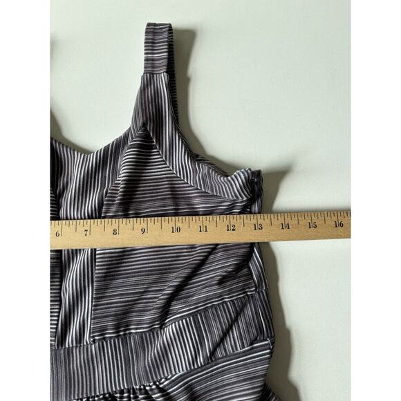 Tehama S Athletic Dress Shelf Bra Straps Tank Stripe Stretch Golf Beach Outdoor - Picture 8 of 9